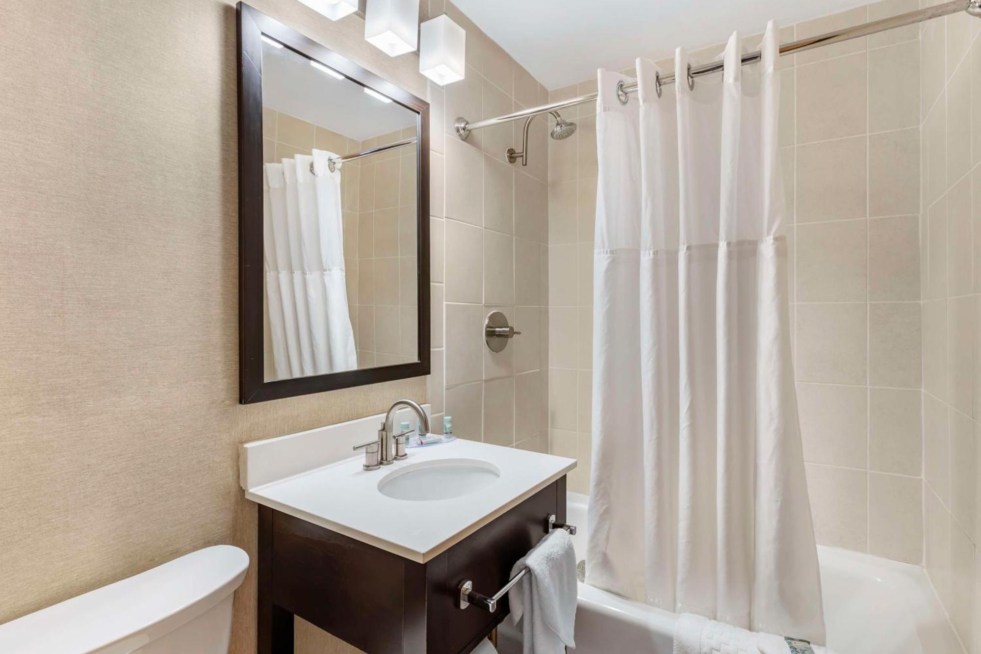 Best Western Watertown/Fort Drum Ngoại thất bức ảnh