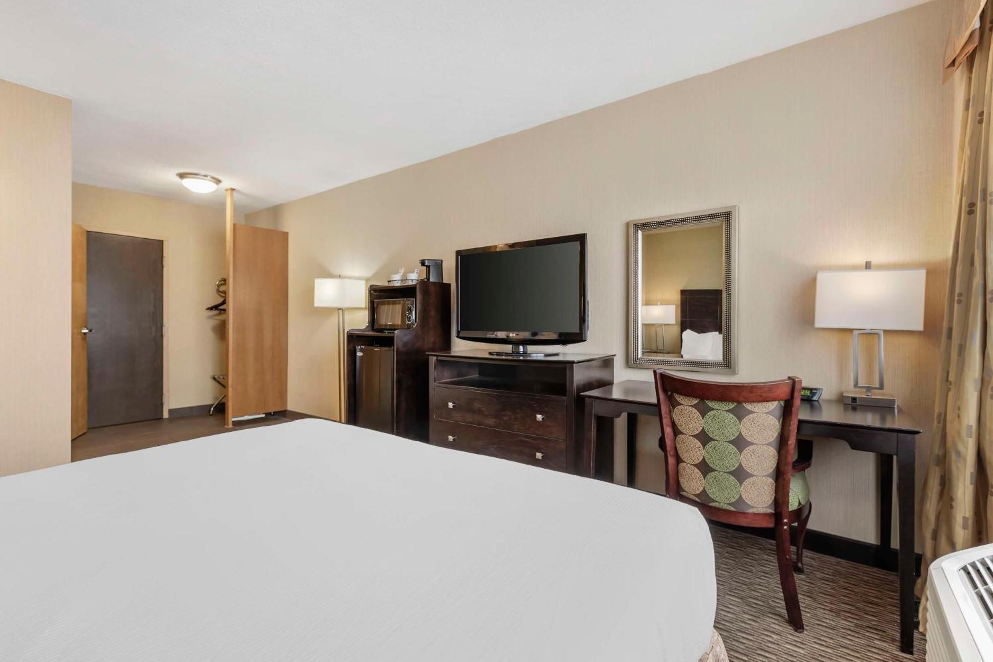 Best Western Watertown/Fort Drum Ngoại thất bức ảnh