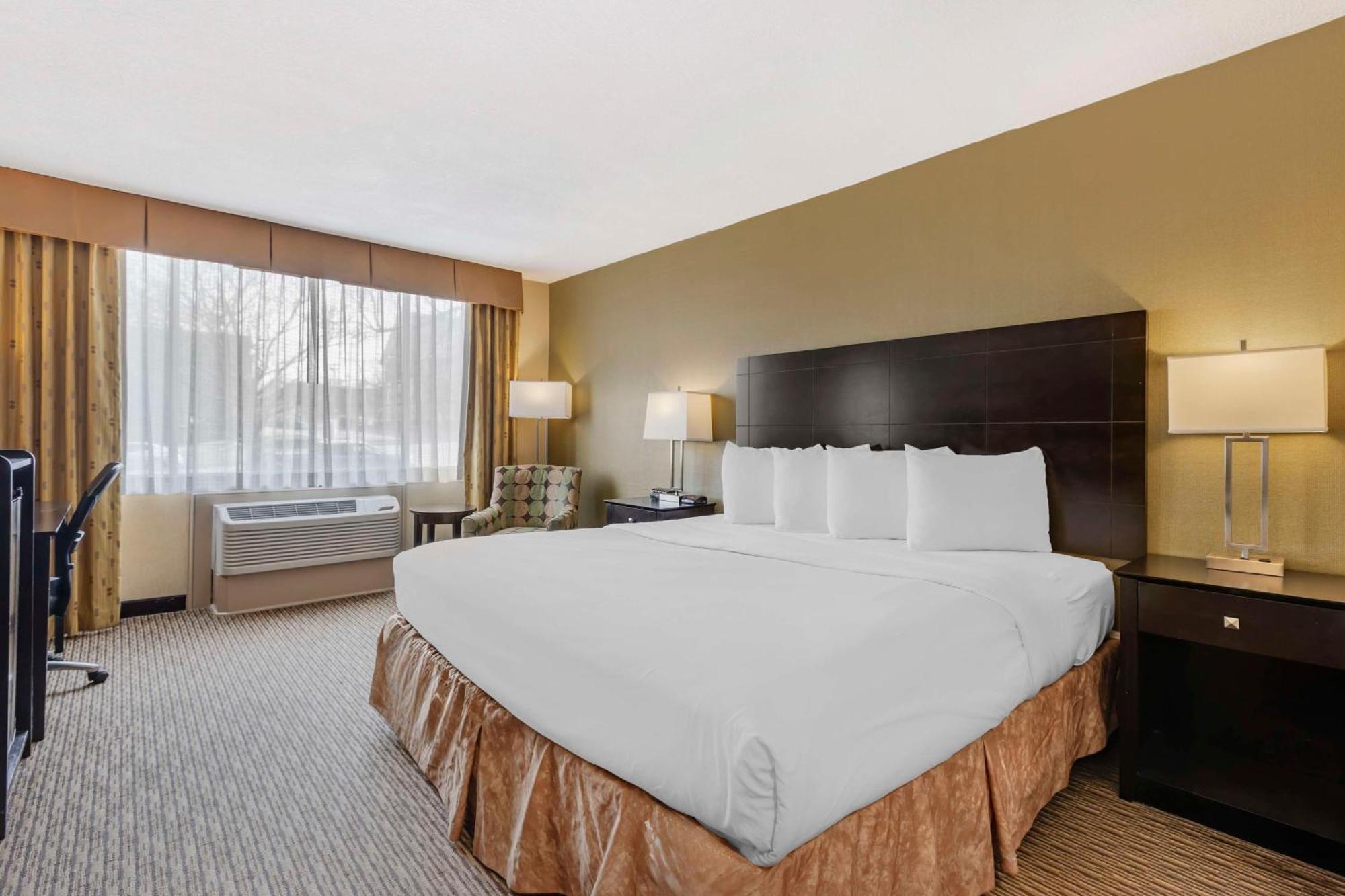 Best Western Watertown/Fort Drum Ngoại thất bức ảnh